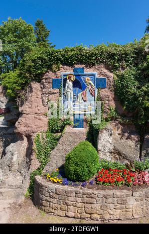 Kreuzstationen im Kloster Hohenburg am Mont Sainte-Odile, Ottrott, Elsass, Frankreich, Europa Stockfoto