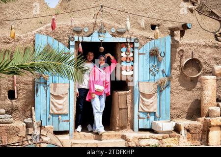 Die Gründung der Stadt Harran geht wahrscheinlich auf das 18. Jahrhundert v. Chr. zurück. Typische konische Häuser dieser Region Stockfoto