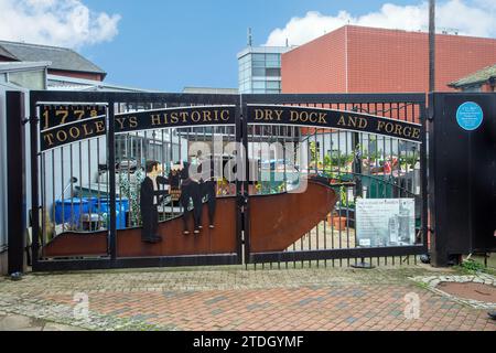 Tooleys historische Arbeitskanal-Schmalboot-Trockendockyard in der Marktstadt Oxfordshire Banbury wurde 1788 eröffnet Stockfoto