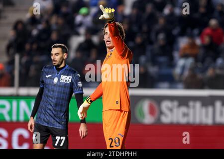 Bergamo, Italien, 18. Dezember 2023. Marco Carnesecchi (Atalanta BC) während des Fußballspiels der Serie A zwischen Atalanta und Salernitana im Gewiss-Stadion am 18. Dezember 2023 in Bergamo, Italien. Quelle: Stefano Nicoli/Speed Media/Alamy Live News Stockfoto