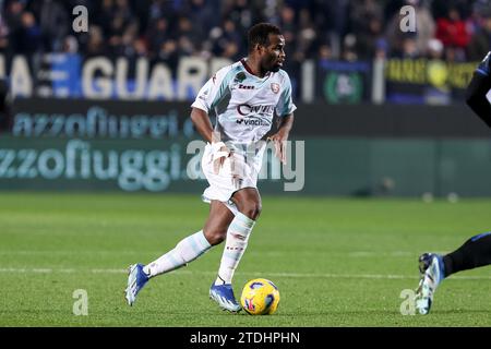 Bergamo, Italien, 18. Dezember 2023. Lassana Coulibaly (US Salernitana) im Rahmen des Fußballspiels der Serie A zwischen Atalanta und Salernitana im Gewiss-Stadion am 18. Dezember 2023 in Bergamo, Italien. Quelle: Stefano Nicoli/Speed Media/Alamy Live News Stockfoto