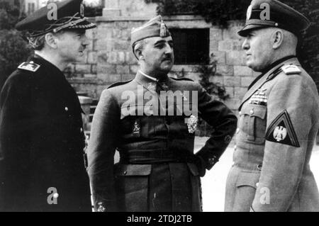 02/11/1941. Franco, Mussolini und Serrano Suñer. Quelle: Album/Archivo ABC Stockfoto