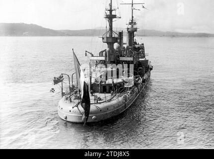 08/31/1911. Marinemanöver in Toulon das französische Schlachtschiff Massena an Bord, an dem Präsident Fallieres die Parade der Geschwader miterlebt hat. Foto: León Bouet - ungefähres Datum. Quelle: Album/Archivo ABC Stockfoto