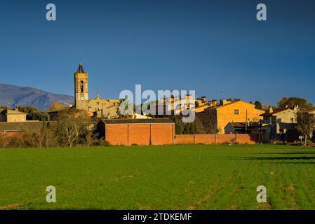 Eng Dorf Riumors an einem Herbstnachmittag (Alt Empordà, Girona