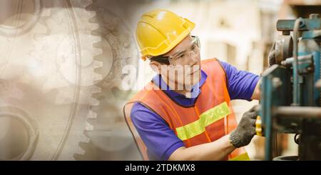 Professioneller Industrieingenieurarbeiter, der mit Fähigkeiten und Qualität arbeitet. Service Wartung Metallmaschinentechniker, Maschinenbediener in Faktor Stockfoto