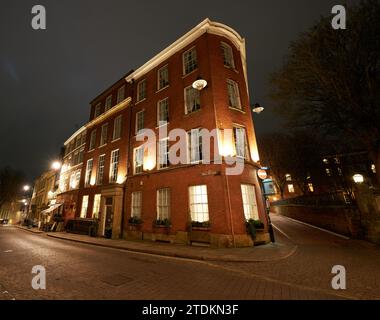 Alte Gebäude in Nottingham bei Nacht Stockfoto