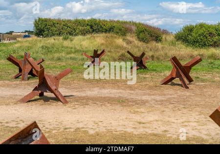 Panzerabwehrbarrieren am Utah Beach, einem der fünf Gebiete der alliierten Invasion des deutsch-besetzten Frankreich bei der Landung der Normandie am 6. Juni Stockfoto