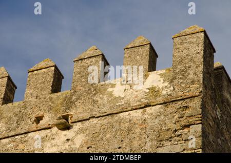 Detail der Herzoglichen Burg. Arcos de la Frontera. Cadiz. Andalusien. Spanien. Stockfoto