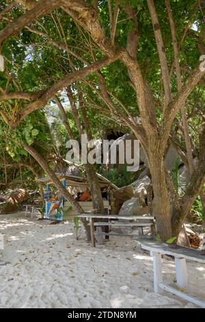 Beach Cafe Shack auf Anse Source d'Argent, La Digue Island, Seychellen. Indischer Ozean Stockfoto