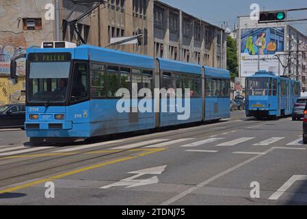 Straßenbahnen in Zagreb, Kroatien, Mai 2023 Stockfoto