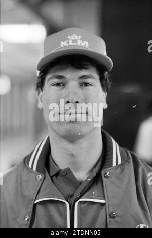 Köpfe Spieler nannten. Baseballteam, Baseball, 19. 11. 1986, Whizgle News aus der Vergangenheit, maßgeschneidert für die Zukunft. Erkunden Sie historische Geschichten, das Image der niederländischen Agentur aus einer modernen Perspektive, die die Lücke zwischen den Ereignissen von gestern und den Erkenntnissen von morgen überbrückt. Eine zeitlose Reise, die die Geschichten prägt, die unsere Zukunft prägen Stockfoto