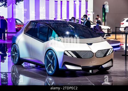 BMW i Vision Circular, ein Elektrofahrzeug aus 100 % recycelten Materialien und an sich ein recycelbares Auto, präsentiert auf der IAA Mobility 2021 Motor sh Stockfoto