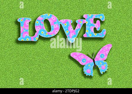 Das Wort Liebe, geschrieben mit rosa und hellblauen Blumen, Babyfarbe, mit Schmetterling, auf grünem Hintergrund, Schmetterlinge im Bauch Stockfoto