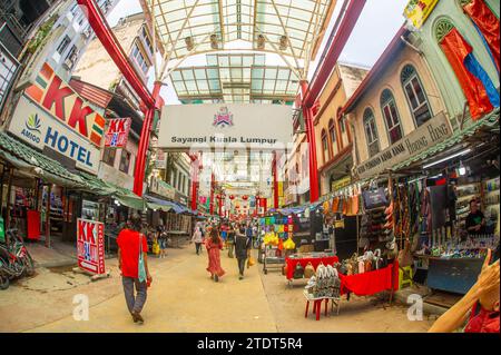 Kuala Lumpur - Malaysia - 21.-2023 - Petaling Street, eine der berühmtesten und bekanntesten Straßen der Stadt, die in eine große Ba verwandelt wurde Stockfoto