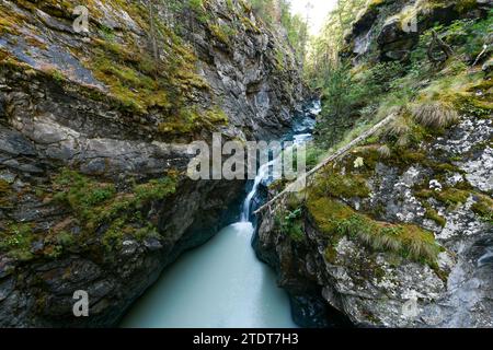 Wasserfall in der Gorner Schlucht in Zermatt, Schweiz Stockfoto