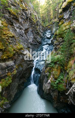 Wasserfall in der Gorner Schlucht in Zermatt, Schweiz Stockfoto
