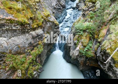 Wasserfall in der Gorner Schlucht in Zermatt, Schweiz Stockfoto