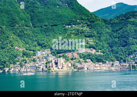 Campione d’Italia: Luganer See (Lago di Lugano), Campione d’Italia am See, Kasino Casinò di Campione in Como, Lombardei, Italien Stockfoto