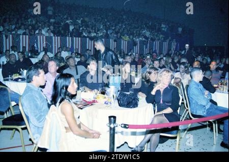 Free Fight Gala, Haarlem, Niederlande, 21-10-2000, Whizgle News aus der Vergangenheit, maßgeschneidert für die Zukunft. Erkunden Sie historische Geschichten, das Image der niederländischen Agentur aus einer modernen Perspektive, die die Lücke zwischen den Ereignissen von gestern und den Erkenntnissen von morgen überbrückt. Eine zeitlose Reise, die die Geschichten prägt, die unsere Zukunft prägen Stockfoto