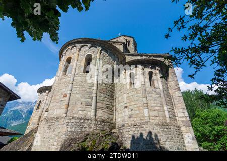 Capo di Ponte: Abtei Monastero di San Salvatore, romanische Architektur in Brescia, Lombardei, Italien Stockfoto