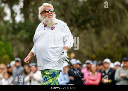 Orlando, Florida, USA. Dezember 2023. John Daly während der Finalrunde des PNC Championship Golfturniers im Ritz-Carlton Golf Club in Orlando, Florida. Darren Lee/CSM/Alamy Live News Stockfoto