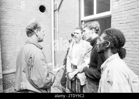 Marinekrankenhaus besetzte, 14-09-1991, Whizgle News aus der Vergangenheit, zugeschnitten auf die Zukunft. Erkunden Sie historische Geschichten, das Image der niederländischen Agentur aus einer modernen Perspektive, die die Lücke zwischen den Ereignissen von gestern und den Erkenntnissen von morgen überbrückt. Eine zeitlose Reise, die die Geschichten prägt, die unsere Zukunft prägen. Stockfoto