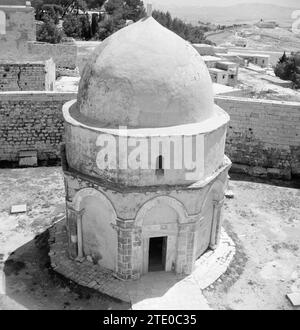 Eintritt in die Himmelfahrtskapelle von oben gesehen ca. 1950-1955 Stockfoto