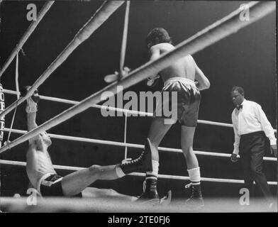 06/27/1972. Kämpfen Sie zwischen Pedro Carrasco und Mando Ramos um den Titel des Leichtgewichtweltmeisters. Quelle: Album / Archivo ABC / Jaime Pato Stockfoto