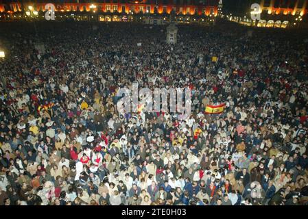 03/11/2004. Valladolid, 12.03.04, Foto Caesar Minguela, Demonstration gegen den Terrorismus......... Archdc. Quelle: Album / Archivo ABC / Cesar Minguela Stockfoto