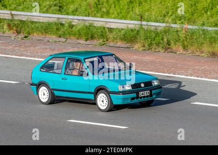 1991 90er Jahre Green VW Volkswagen Polo Coupe Boulevard Car Coupe Benzin 1043 ccm, Mark 2F oder IIF Stockfoto