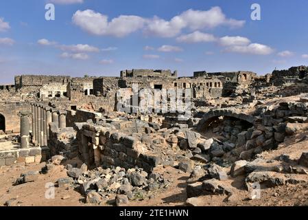 Römische Ruinen in Bosra (Gebiete, die von der Freien syrischen Armee (FSA) kontrolliert werden), Syrien Stockfoto