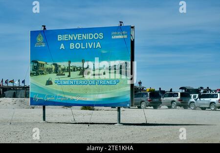 Schilder für den Friedhof Cementerio de Trenes oder Great Train. Uyuni, Bolivien. Stockfoto