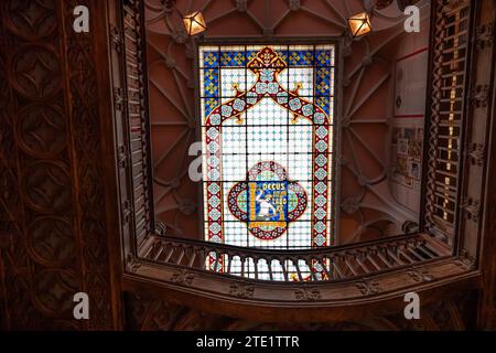 Bild des berühmten Livraria Lello in Porto. Stockfoto