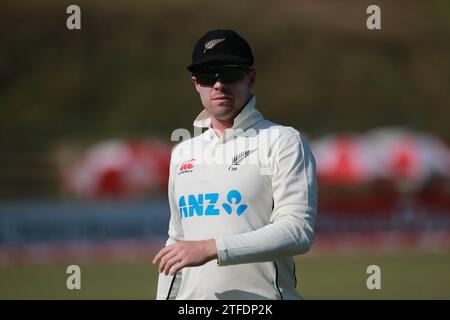 Der neuseeländische Pace-Bowler Henry Nicholls während des dritten Bangladesch-neuseeländischen Testtages im Sylhet International Cricket Stadium in Lakkatura, Banglade Stockfoto