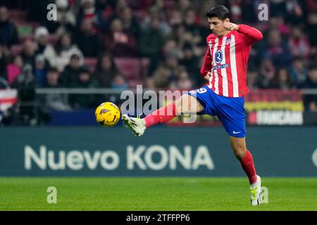 Madrid, Spanien. Dezember 2023. Alvaro Morata spielte während des Spiels zwischen Atletico de Madrid und Getafe CF am 19. Dezember im Civitas Metropolitano Stadium in Madrid. (Foto: Cesar Cebolla/PRESSINPHOTO) Credit: PRESSINPHOTO SPORTS AGENCY/Alamy Live News Stockfoto