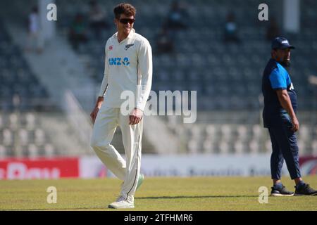 Der neuseeländische Pace Bowler Mitchell Santner während des dritten Bangladesh-New Zealand Test Day im Sylhet International Cricket Stadium in Lakkatura, Bangla Stockfoto