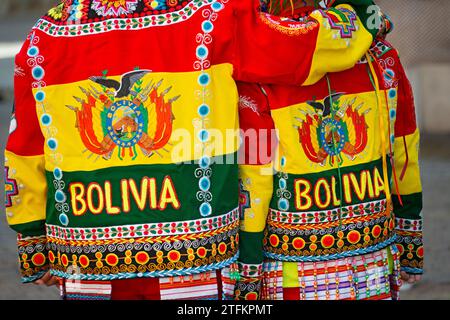 09.09.2023- Italien, Lombardei, Crema, Bolivianische Gemeinschaft feiern während der Jungfrau von Guadalupe, Tänzer Bolivien Stockfoto