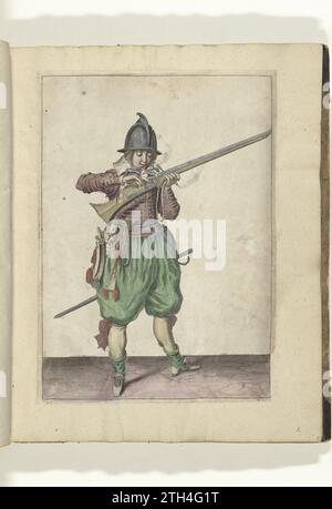 Soldat, der den Docht sprengt und die Pfanne mit den Fingern bedeckt (Nr. 9), ca. 1600, 1597 - 1608 Ein Soldat, rechts, rechts, mit der linken Hand (Nr. 9) ein Ruder (eine bestimmte Schusswaffe), ca. 1600. Er bringt ihm das Ruder in den Mund, um den Docht zu blasen. Mit zwei Fingern bedeckt er die Pfanne gegen Funken. Platte 9 in der Anleitung zur Handhabung des Steuerruders: Anweisung bei den Teilnehmern abwechseln, dabei die richtige Verwendung der Kaliber berühren. Teil der Illustrationen in einer englischen Ausgabe von J. de Gheyns Weapons Handelhe: J. de Gheyn, die Übung der Armes für Calivres, Muskettes und Pik Stockfoto