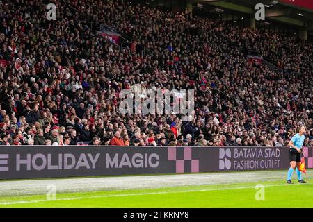 Amsterdam, Niederlande. Dezember 2023. AMSTERDAM, NIEDERLANDE - 20. DEZEMBER: Batavia Stad während des Spiels der UEFA Women's Champions League zwischen AFC Ajax und FC Bayern M?nchen am 20. Dezember 2023 in der Johan Cruijff Arena in Amsterdam. (Foto von Patrick Goosen/Orange Pictures) Credit: dpa/Alamy Live News Stockfoto