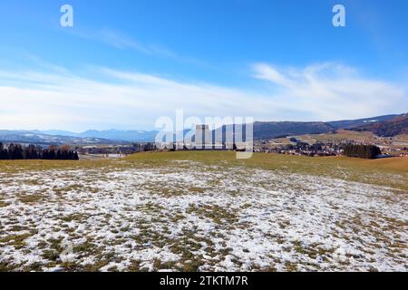 Asiago, VI, Italien - 9. Dezember 2023: Im Winter war Memorial genannt OSSARIO del Leiten Stockfoto