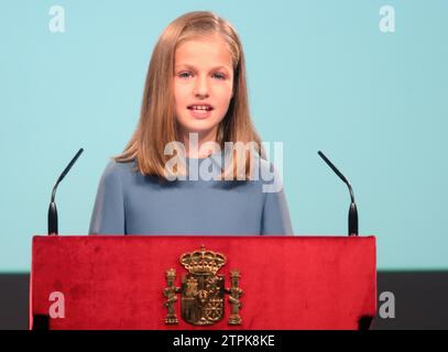 Madrid, 10/31/2018. Lesung der Verfassung, in der die Prinzessin von Asturien zum ersten Mal öffentlich sprach. Foto: Ernesto Agudo ARCHDC. Quelle: Album/Archivo ABC/Ernesto Agudo Stockfoto