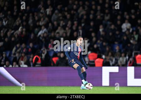 Paris, Frankreich. Dezember 2023. Ethan Mbappe während des Fußballspiels der Ligue 1 zwischen Paris Saint-Germain PSG und dem FC Metz im Parc des Princes in Paris, Frankreich, am 20. Dezember 2023. Quelle: Victor Joly/Alamy Live News Stockfoto