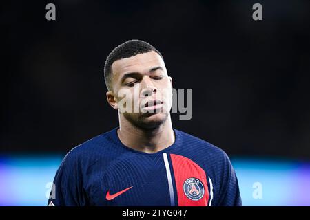 Paris, Frankreich. Dezember 2023. Kylian Mbappe während des Fußballspiels der Ligue 1 zwischen Paris Saint-Germain PSG und dem FC Metz im Parc des Princes in Paris, Frankreich, am 20. Dezember 2023. Foto: Victor Joly/ABACAPRESS.COM Credit: Abaca Press/Alamy Live News Stockfoto