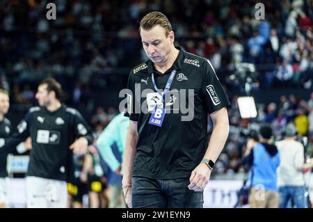 Kiel, Deutschland. Dezember 2023. Filip Jicha (THW Kiel, Trainer) GER, THW Kiel vs. TSV Hannover-Burgdorf, Handball, Bundesliga, Spieltag 18, Saison 2023/2024, 20.12.2023 Foto: Eibner-Pressefoto/Marcel von Fehrn Credit: dpa/Alamy Live News Stockfoto