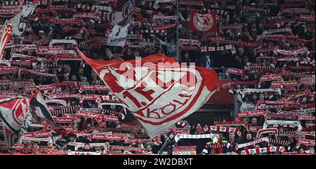 Köln, Deutschland. Dezember 2023. firo: 10.12.2023, Fußball, 1. Liga, 1. Bundesliga, Saison 2023/2024, 1.FC Köln - FSV FSV Mainz 05 0:0 Fans Köln Credit: dpa/Alamy Live News Stockfoto