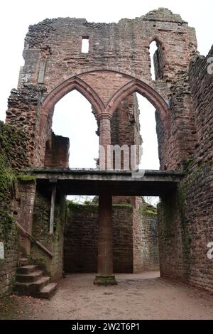Blick auf Goodrich Castle Ruinen, Ross-on-Wye, Herefordshire, Großbritannien Stockfoto