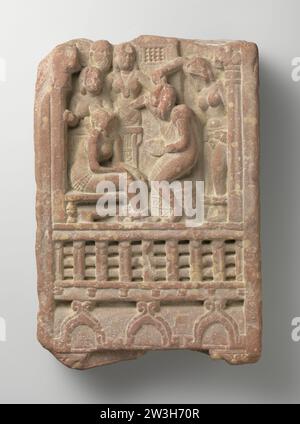 Fragment eines Türpfahls, anonym, ca. 200 - ca. 300 Episode aus dem Leben Buddhas; gehört zu AK-MAK-1186. Aus Sandstein (rot mit gelben Flecken). Mathura Sandstein Episode aus dem Leben Buddhas; gehört zu AK-MAK-1186. Aus Sandstein (rot mit gelben Flecken). Mathura-Sandstein Stockfoto