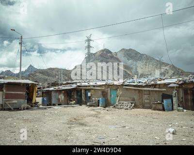 Hütten einer Bergarbeitersiedlung, Ticlio, Peru Stockfoto