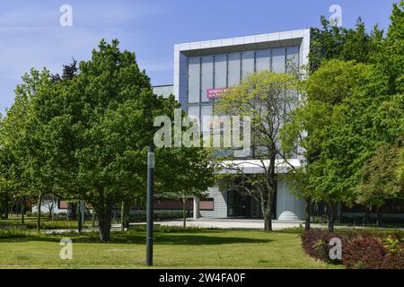 Hauptgebäude, BTU Brandenburgische Technische Universität Cottbus-Senftenberg, Platz der Deutschen Einheit, Cottbus, Brandenburg, Deutschland Stockfoto