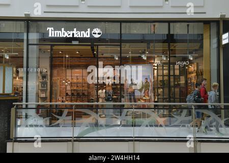 Timberland, Kaufhaus Alexa, Grunerstraße, Mitte, Berlin, Deutschland Stockfoto